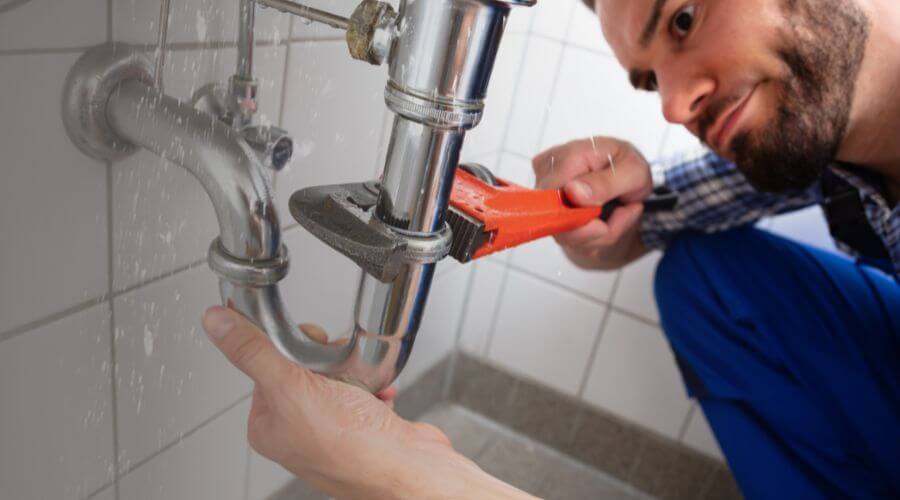 Professional same day plumber in Saint Francis, SD